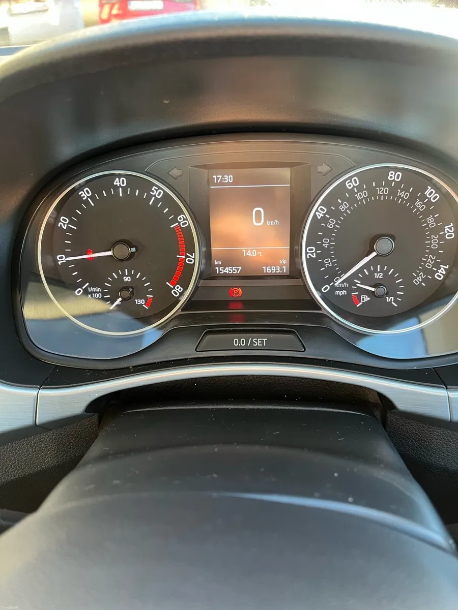 Skoda Fabia 2017 1.0L petrol - Image 3