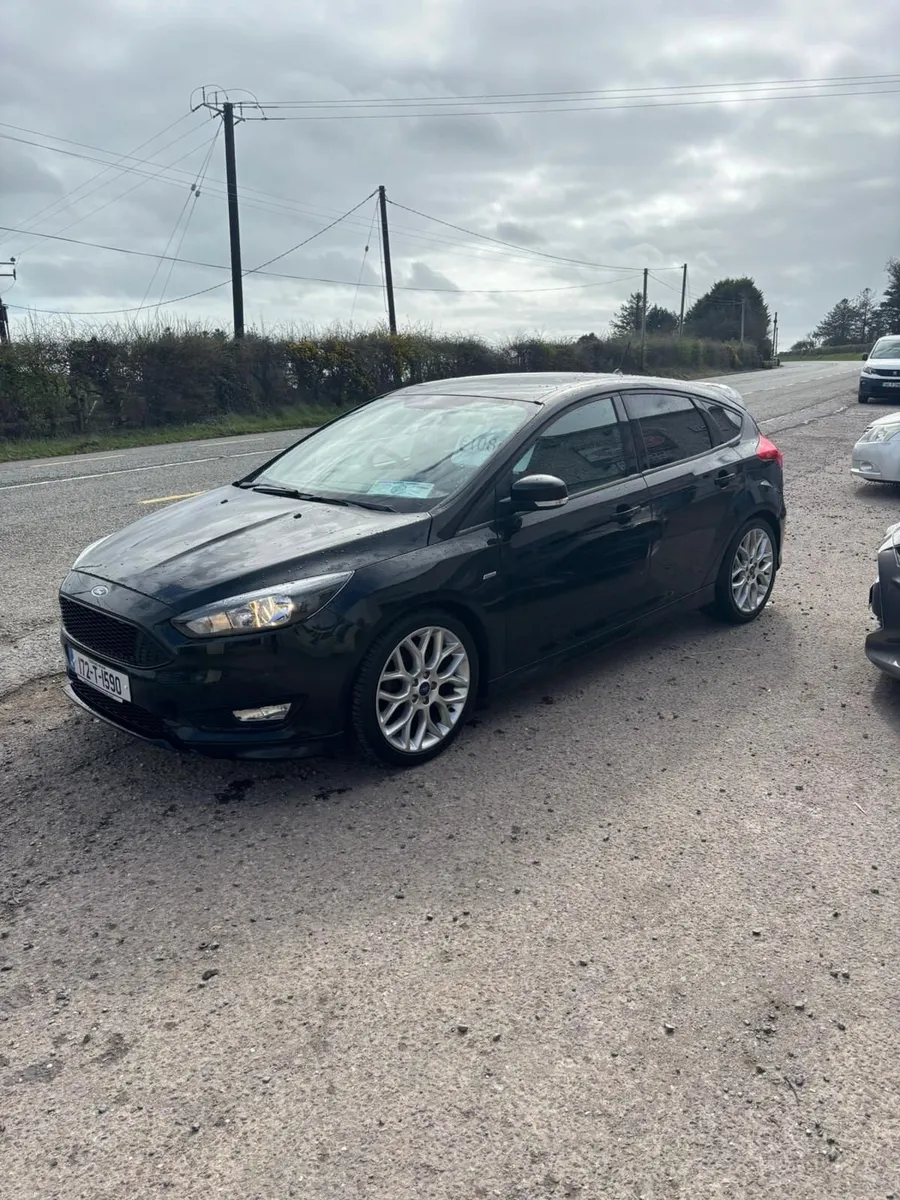 **Ford Focus  ST-Line 2017 Low Mileage/Insurance** - Image 1