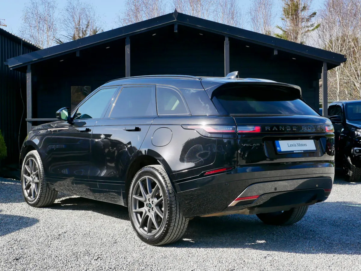 2025  Range Rover Velar DYNAMIC HSE P400E - Image 4