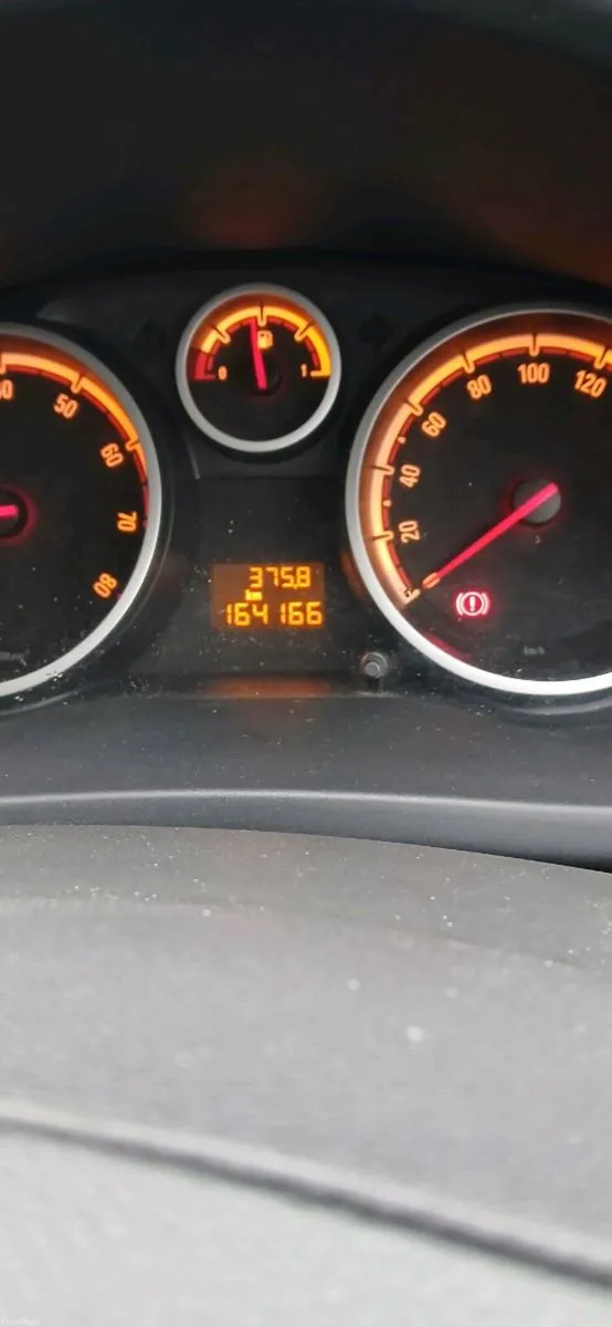 Opel corsa - Image 4