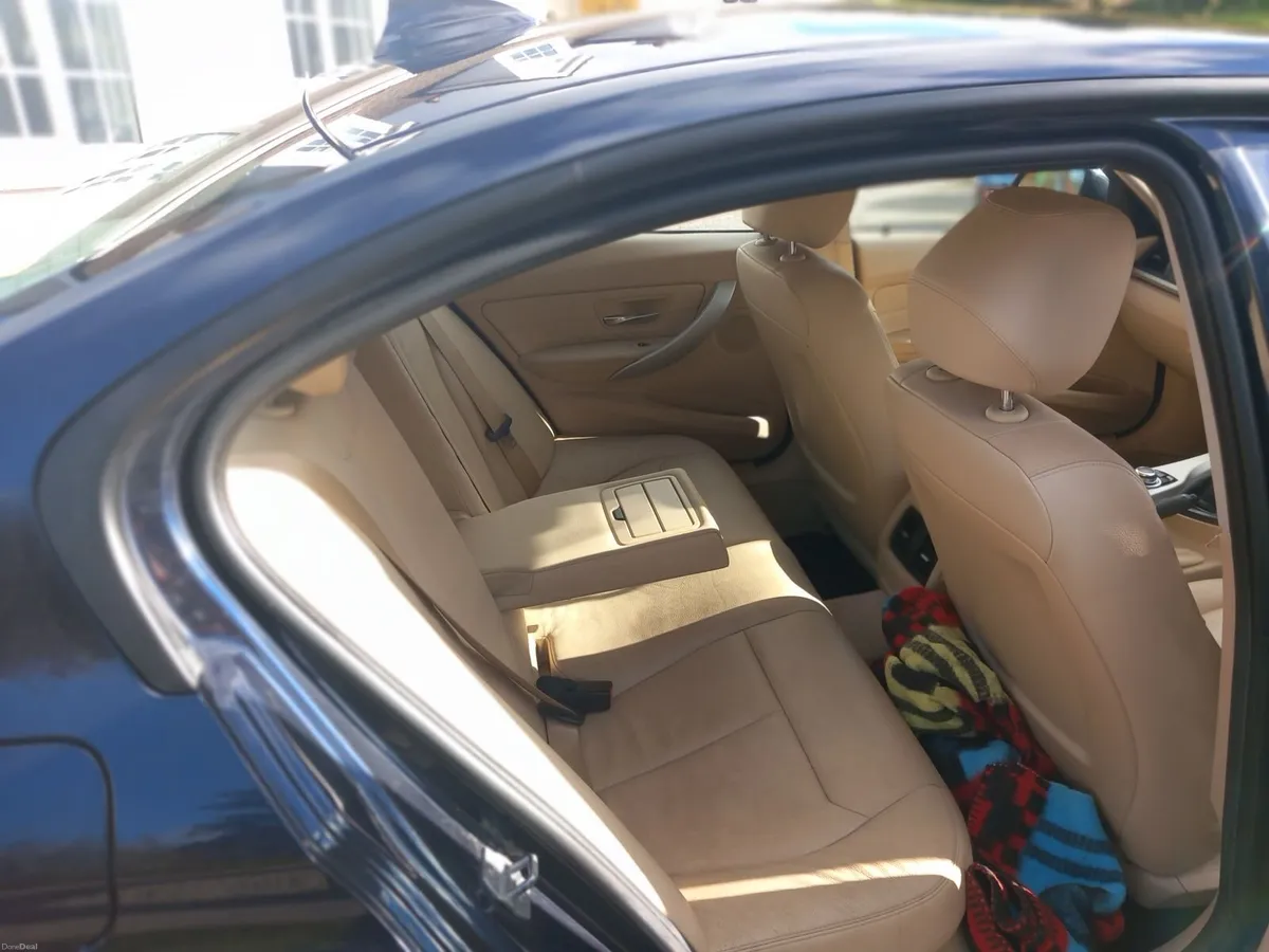 BMW 3-Series 2014 - Image 4