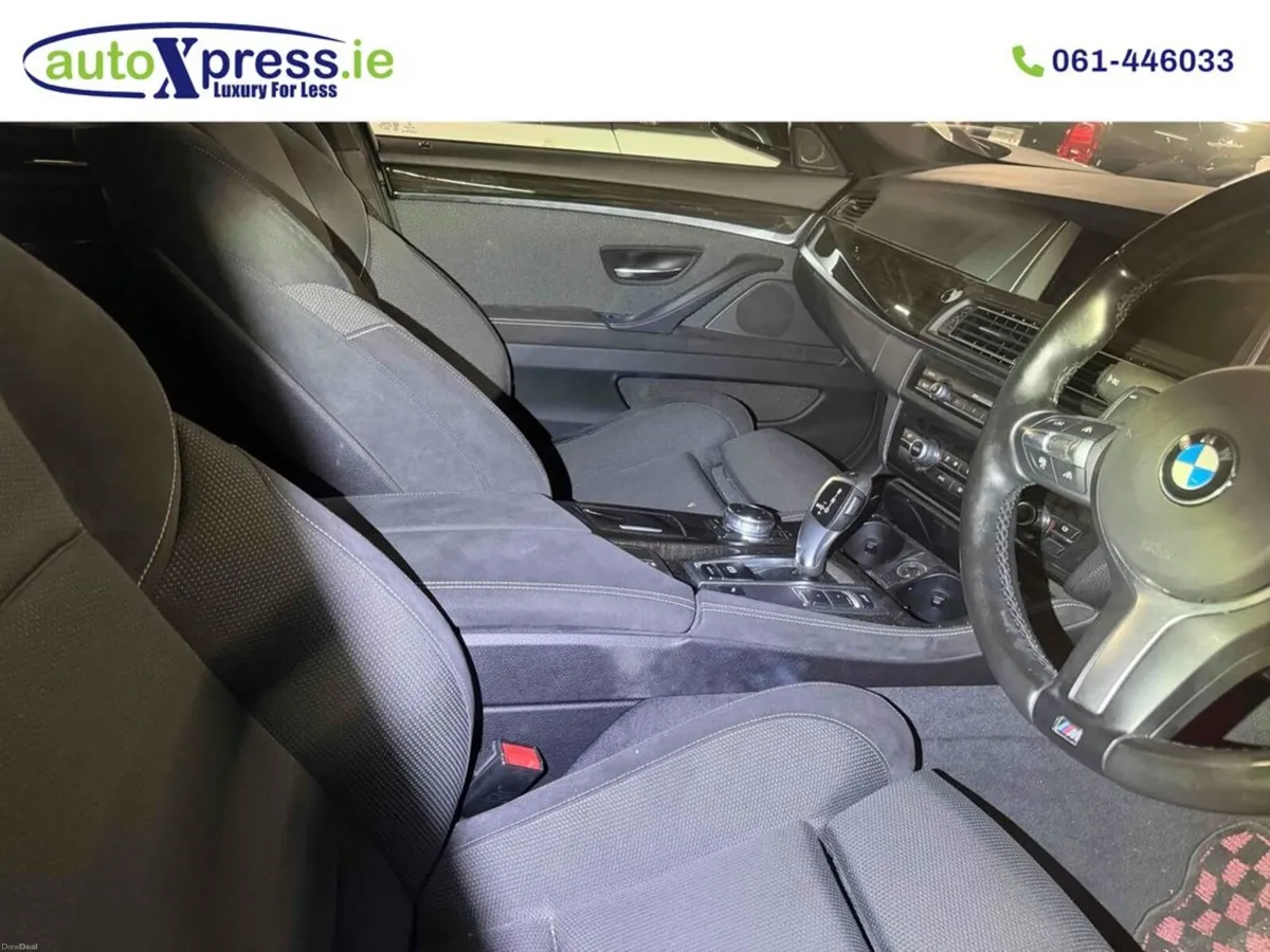 BMW 5-Series M-SPORT 523D TOURING - Image 4