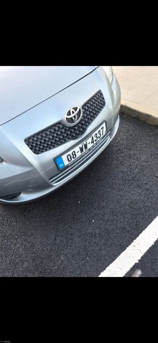 Toyota Yaris 2008 - Image 1