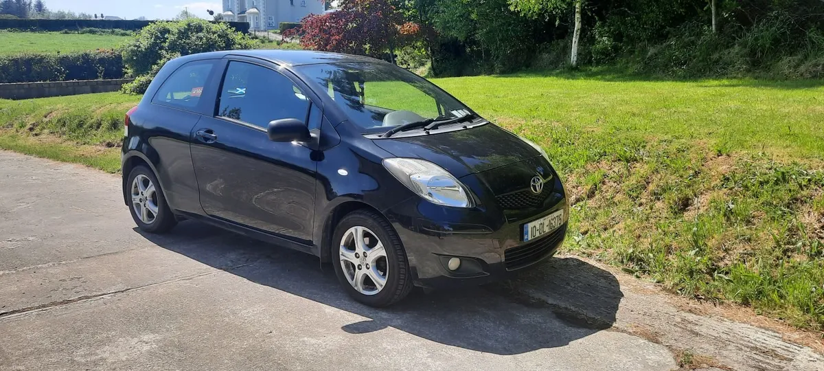 Toyota Yaris 2010 - Image 3