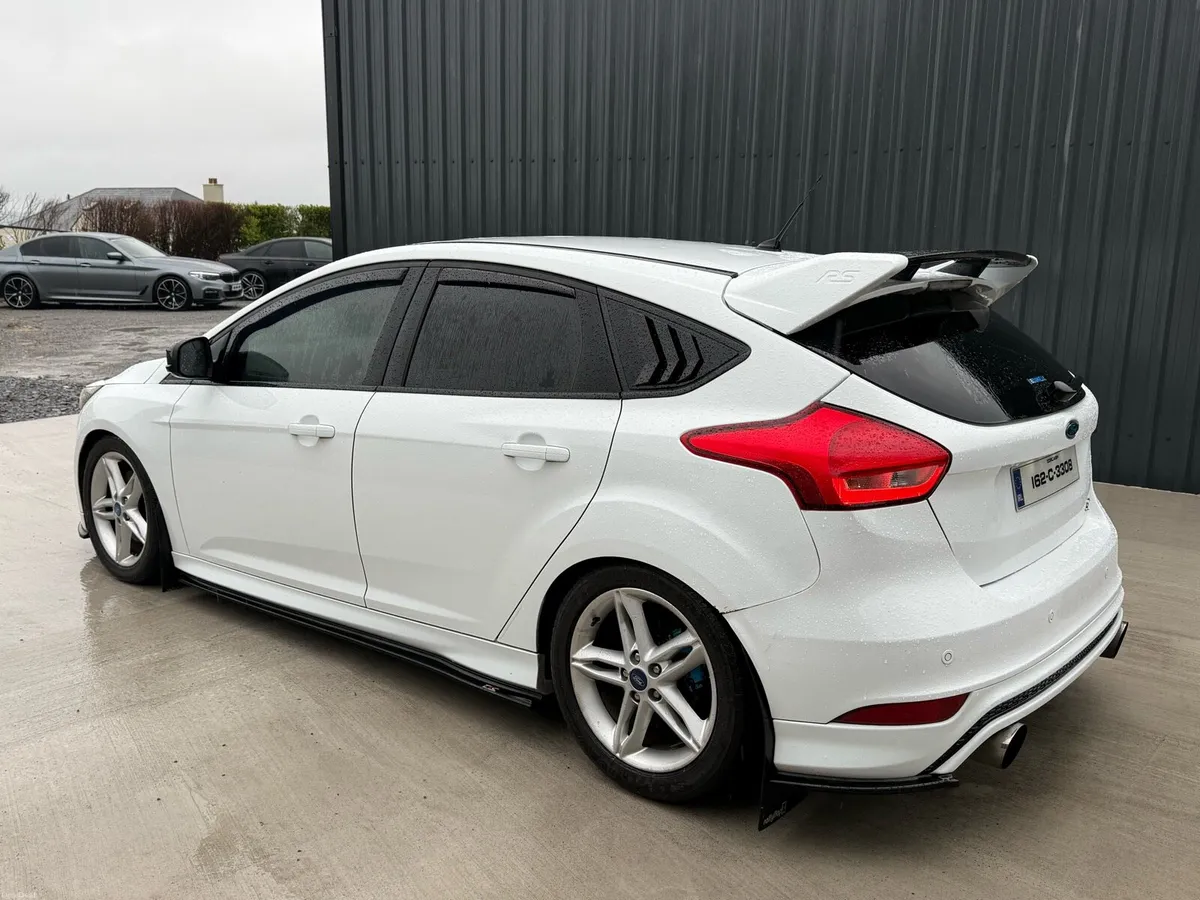 2016 Ford Focus Zetec S - Image 4
