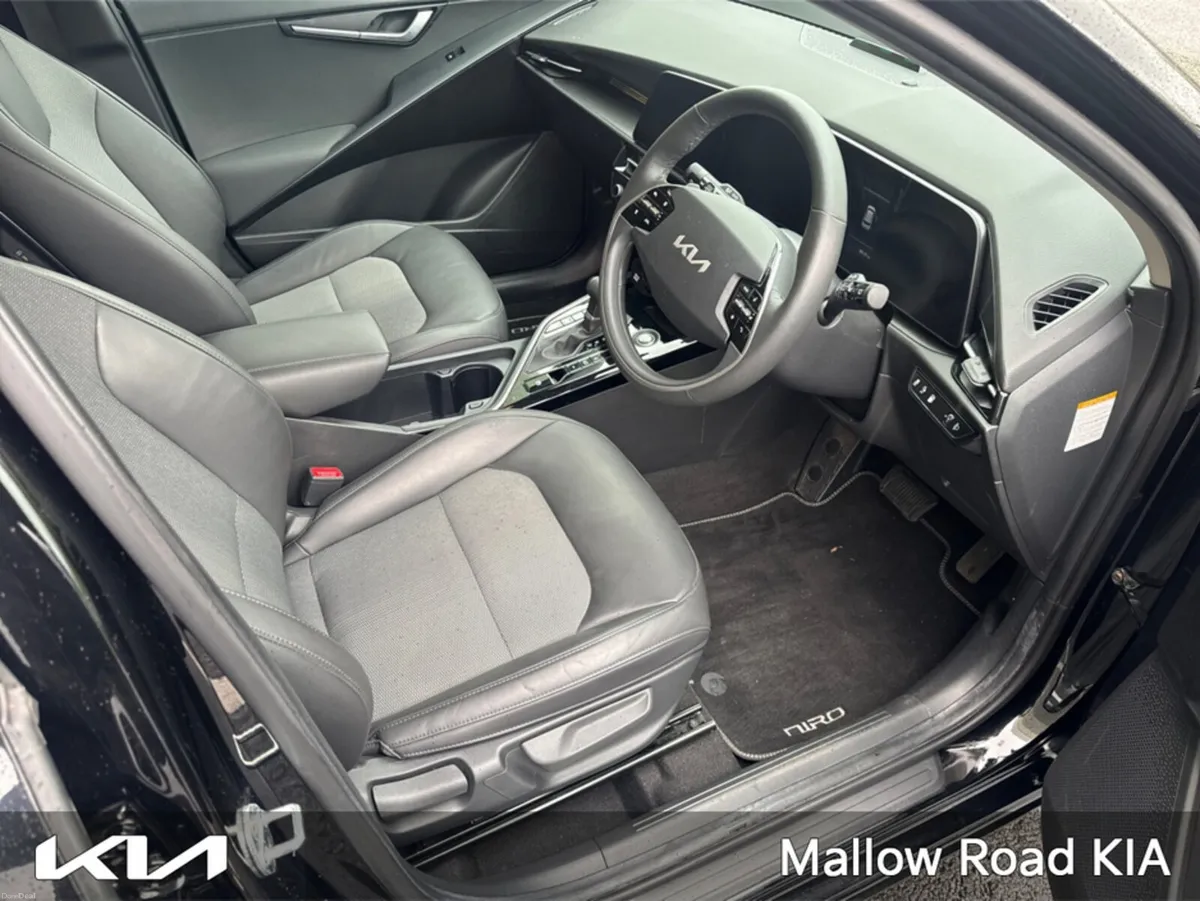 Kia Niro PHEV K3 5DR AUTO - Image 2