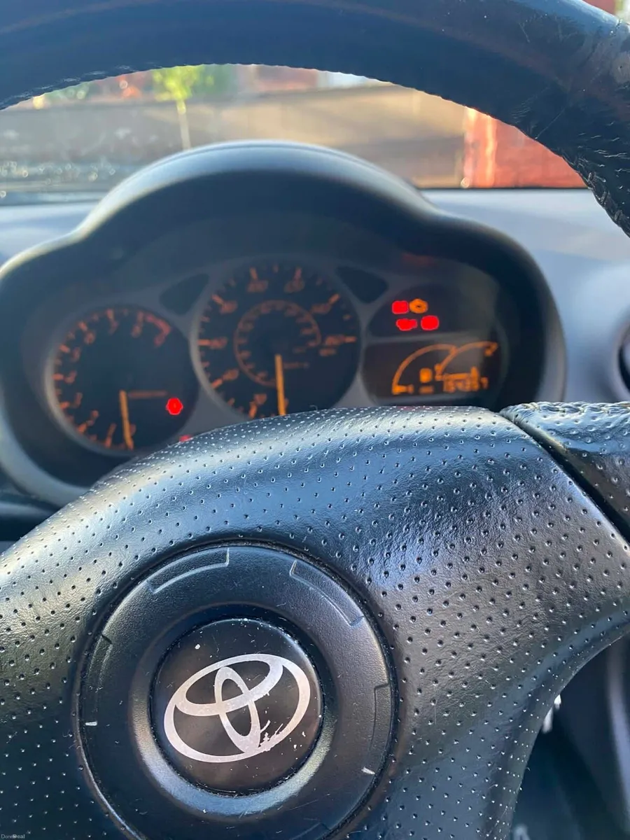 Toyota Celica VVTLI - Image 4