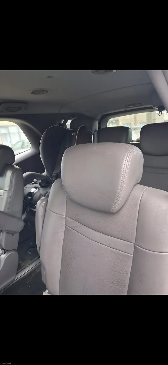 7 Seats |Automatic|SsangYong Rodius| Automatic|Tow - Image 4