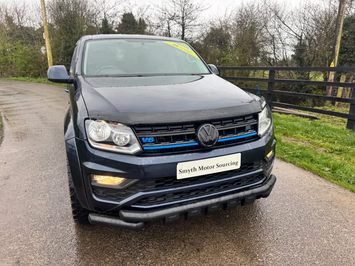 172 Volkswagen Amarok Black Ed BARGAIN***** - Image 4