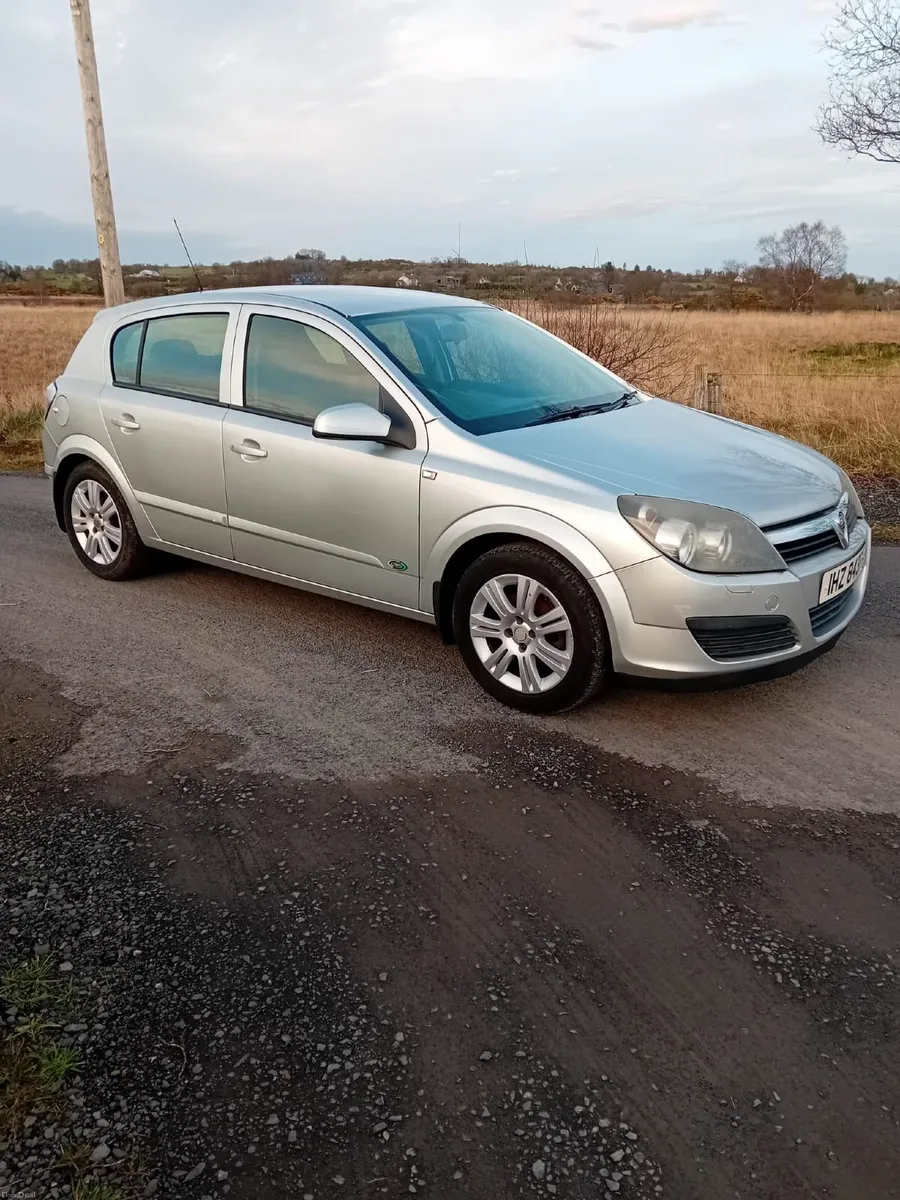 Vauxhall Astra 2007 - Image 2