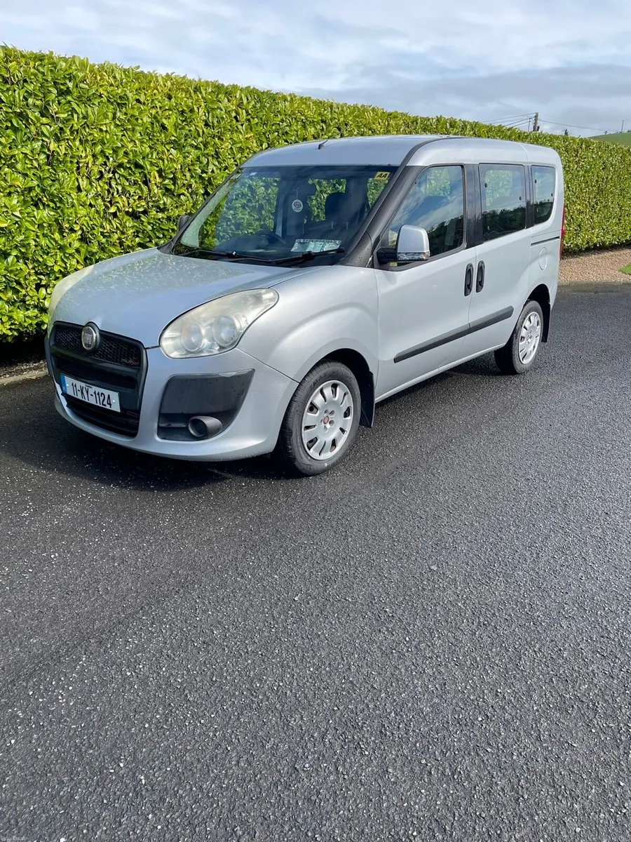 2011 Fiat Doblo - Image 1