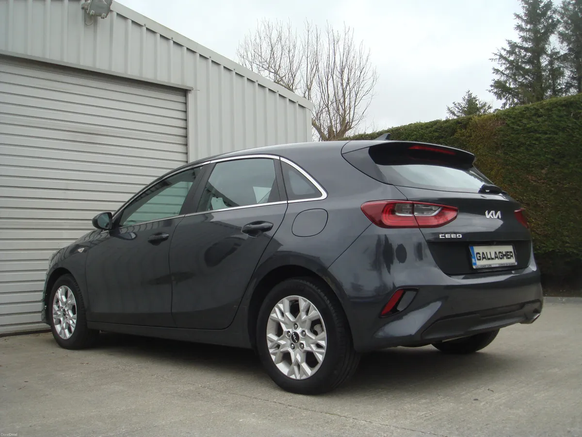 22 Ceed 2 ISG 1.0T GDI 118 BHP 5Dr NCT3/28 €190Tax - Image 3