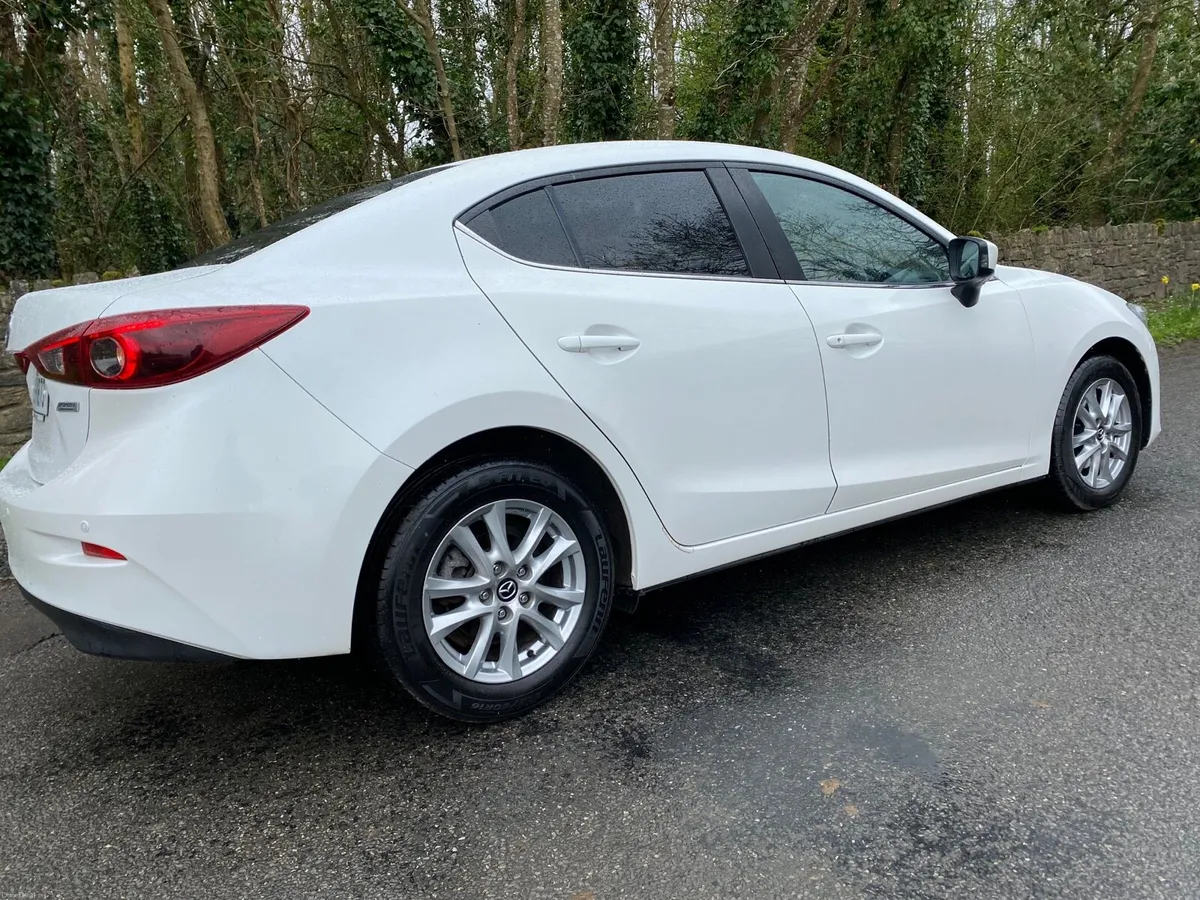 MAZDA 3 EXECUTIVE 👩‍💼 AS NEW FULL SERVICE HI - Image 2