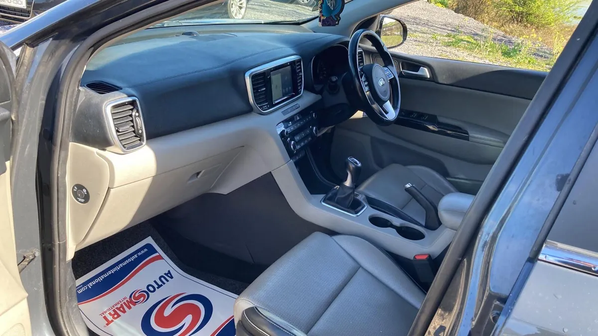 201 Kia Sportage 1.6 K3 Diesel Manual - Image 4