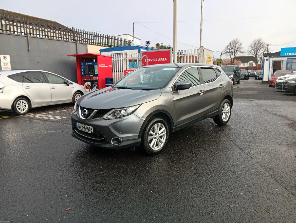 Nissan Qashqai 2016 only 101,000 kms - Image 3