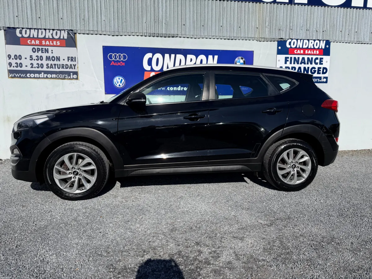 2015 HYUNDAI TUCSON 1.7 CRDI COMFORT - Image 2