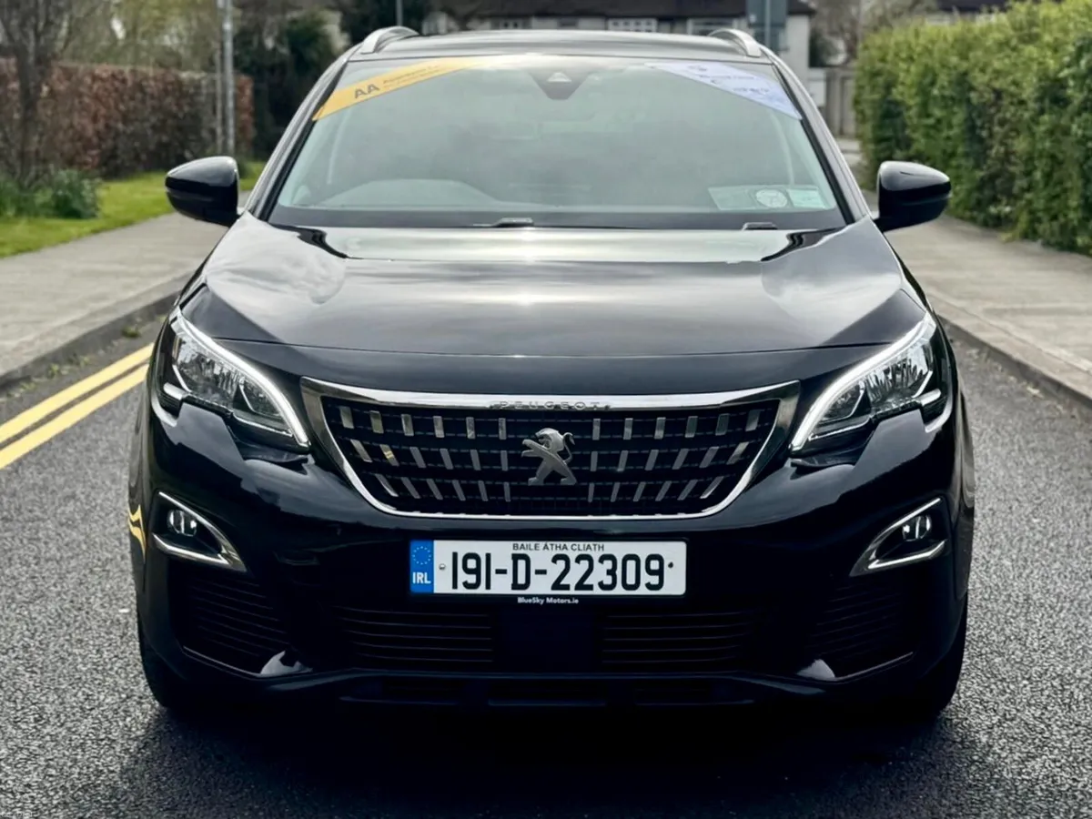 Warranty Peugeot 3008 Petrol Manual Low Miles - Image 2