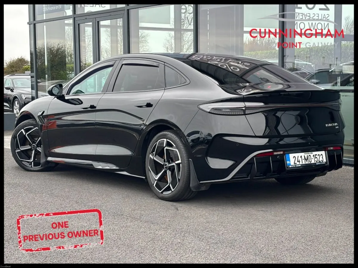 BYD SEAL Excellence 82.5kWh [Dual Motor 530BHP] - Image 2