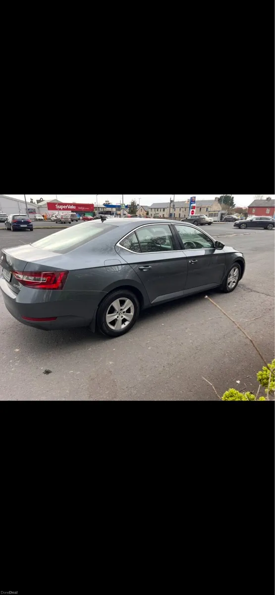 Skoda Superb auto 2016 7.200€ - Image 3