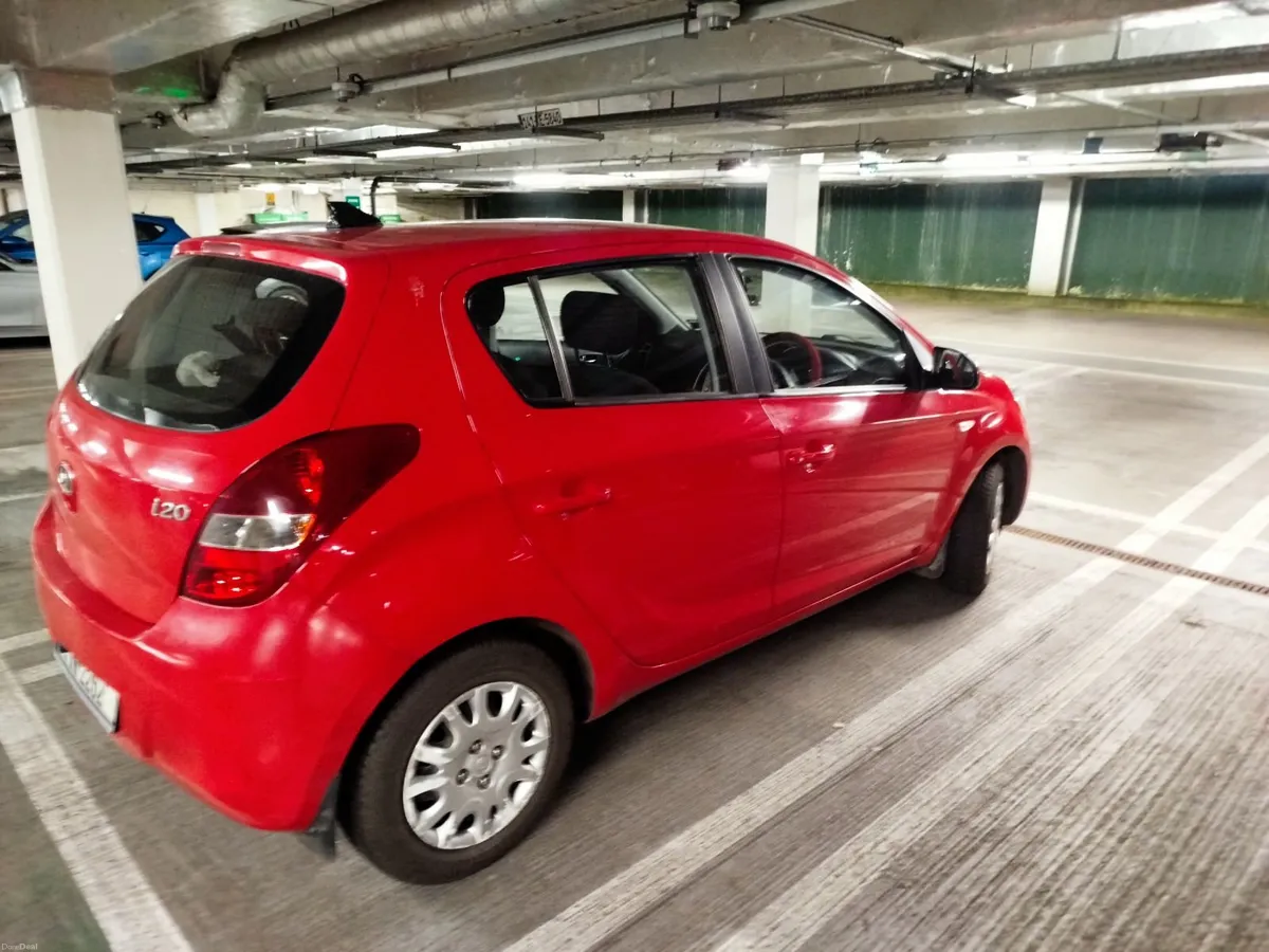 Hyundai i20 2011 - Image 3