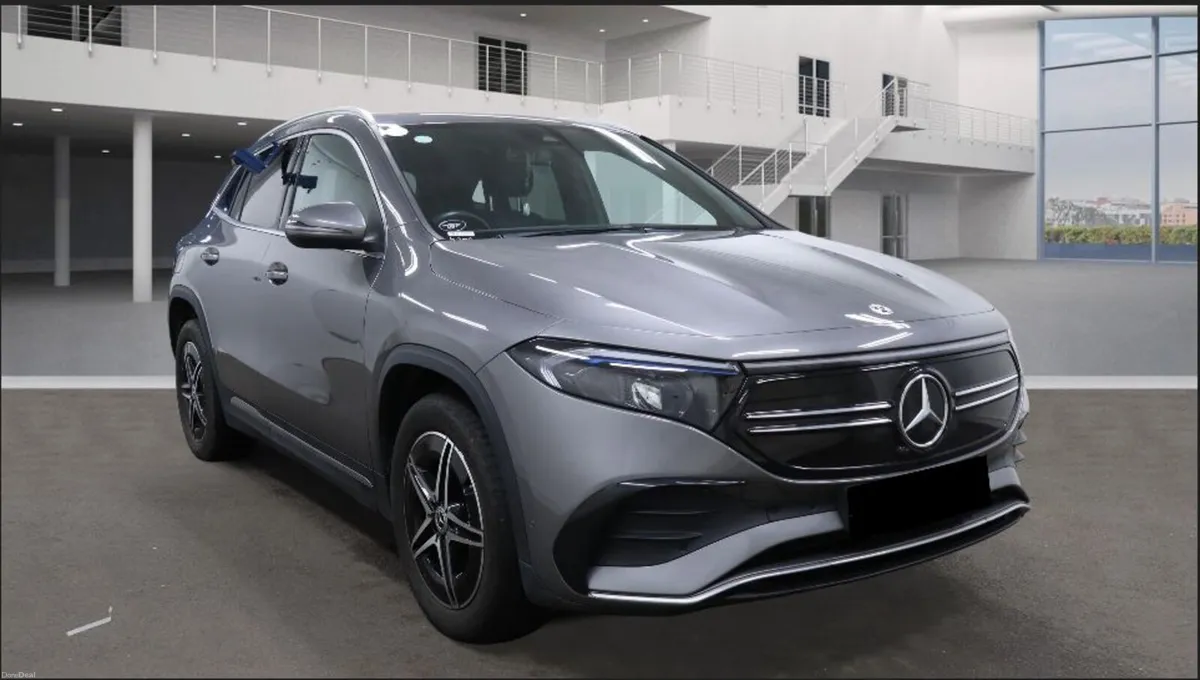 2024 MERCEDES-BENZ EQA 300 AMG LINE 4MATIC - Image 1