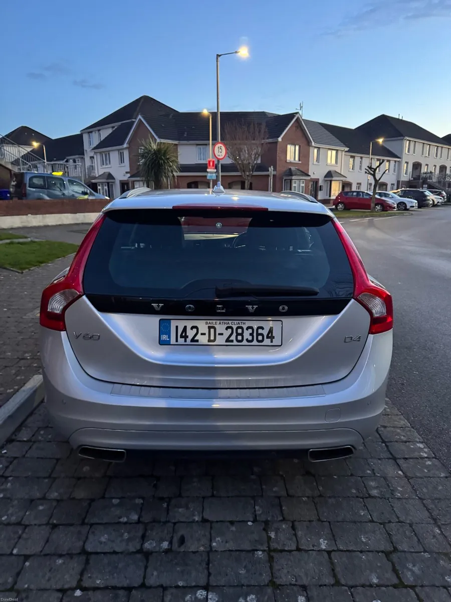 VOLVO V60 D4 - 2014 - Image 5