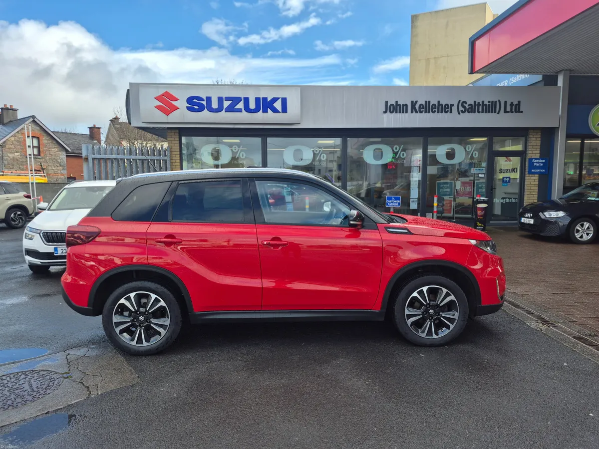 2024 Suzuki Vitara 1.4 SZ5 - Image 1