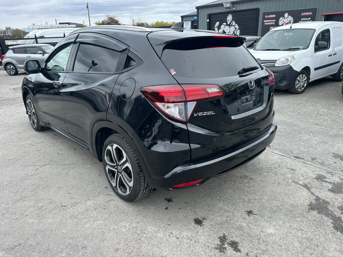 2015 Honda Vezel 1.5L Hybrid Low Miles Fresh Nct - Image 3