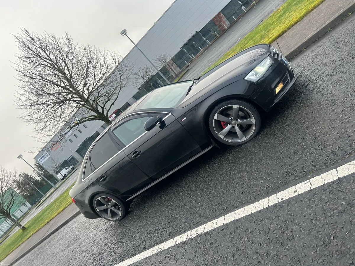 Audi a4 sline black edition - Image 3