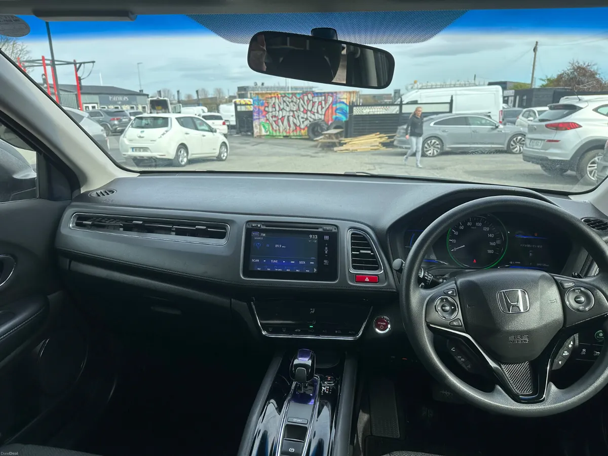 2015 Honda Vezel 1.5L Hybrid Low Miles Fresh Nct - Image 5