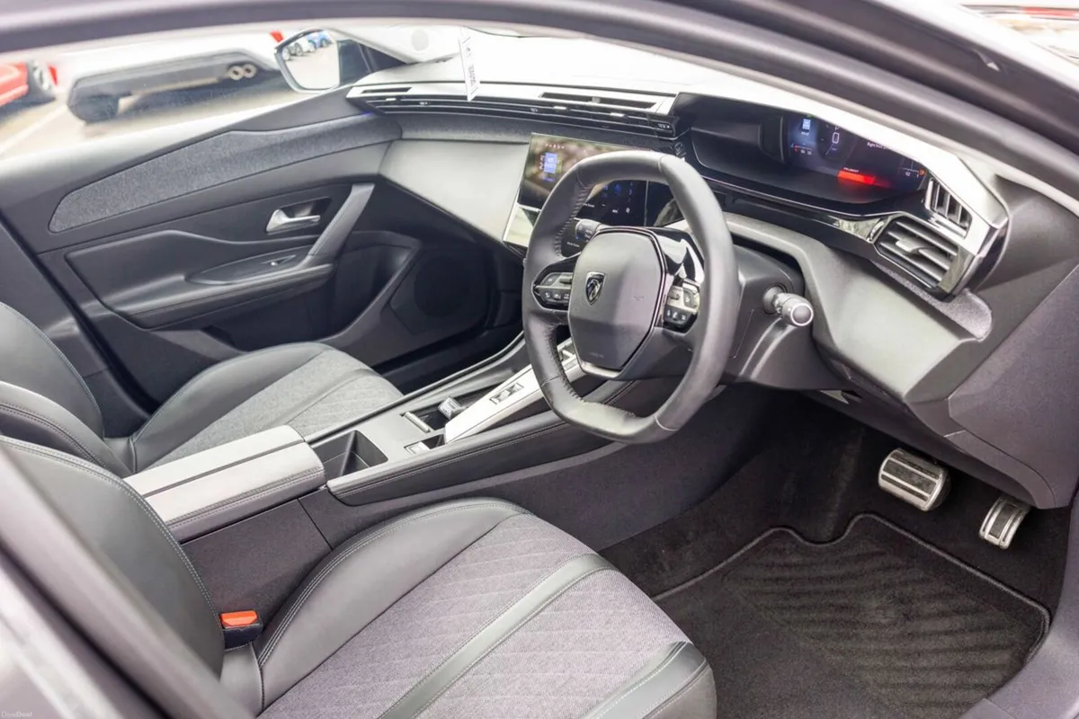 Peugeot 408 2023 Peugeot 408 1.2 Puretech 130bhp A - Image 6