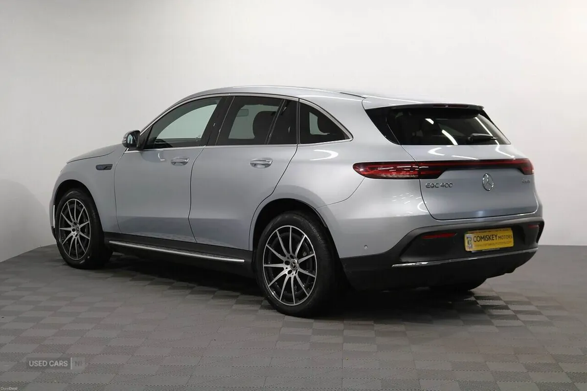 Mercedes-Benz EQC 400 AMG Line - Image 4