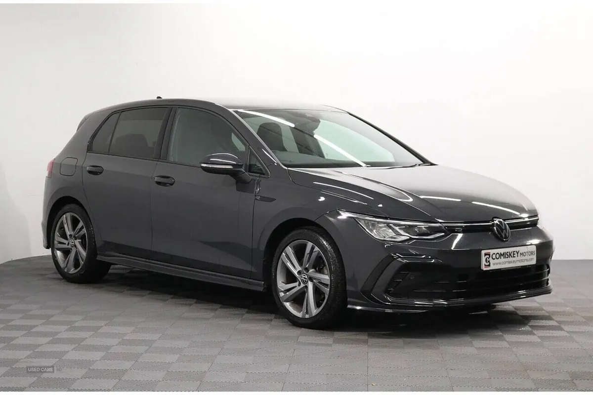 Volkswagen Golf eTSI MHEV R-Line - Image 1