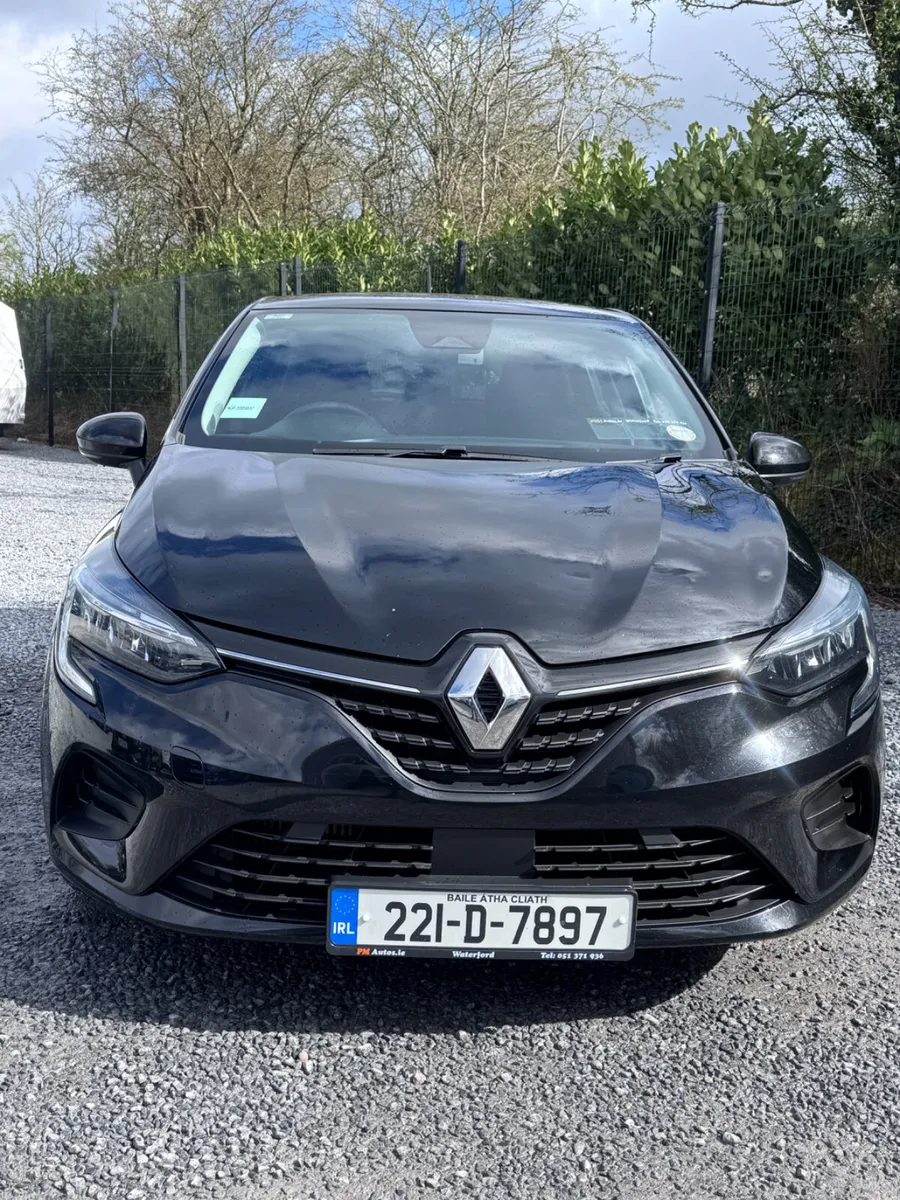 Renault Clio 2022 from €69 per week - Image 2
