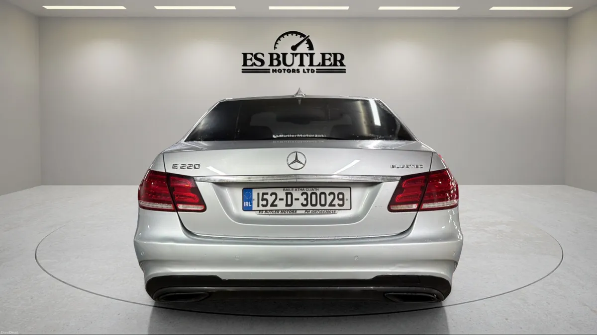 2015 Mercedes-Benz E-Class 2.1L AUTO AMG - Image 4