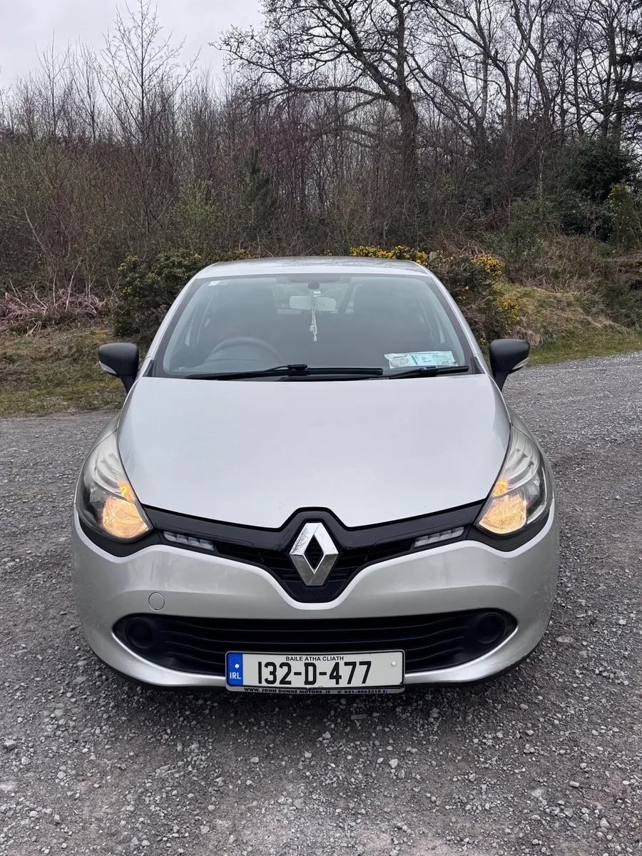 2013 Renault Clio - Image 2