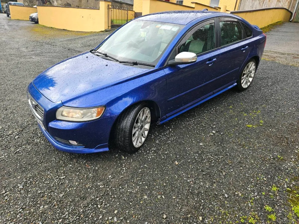 Volvo S40 - Image 4