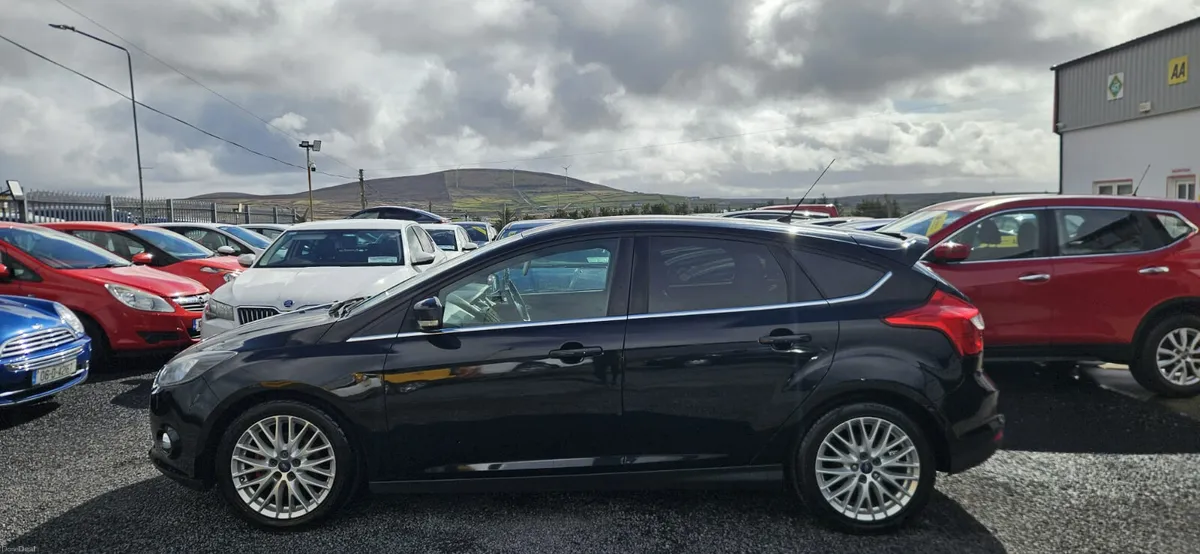 Ford Focus ZETEC - Image 4