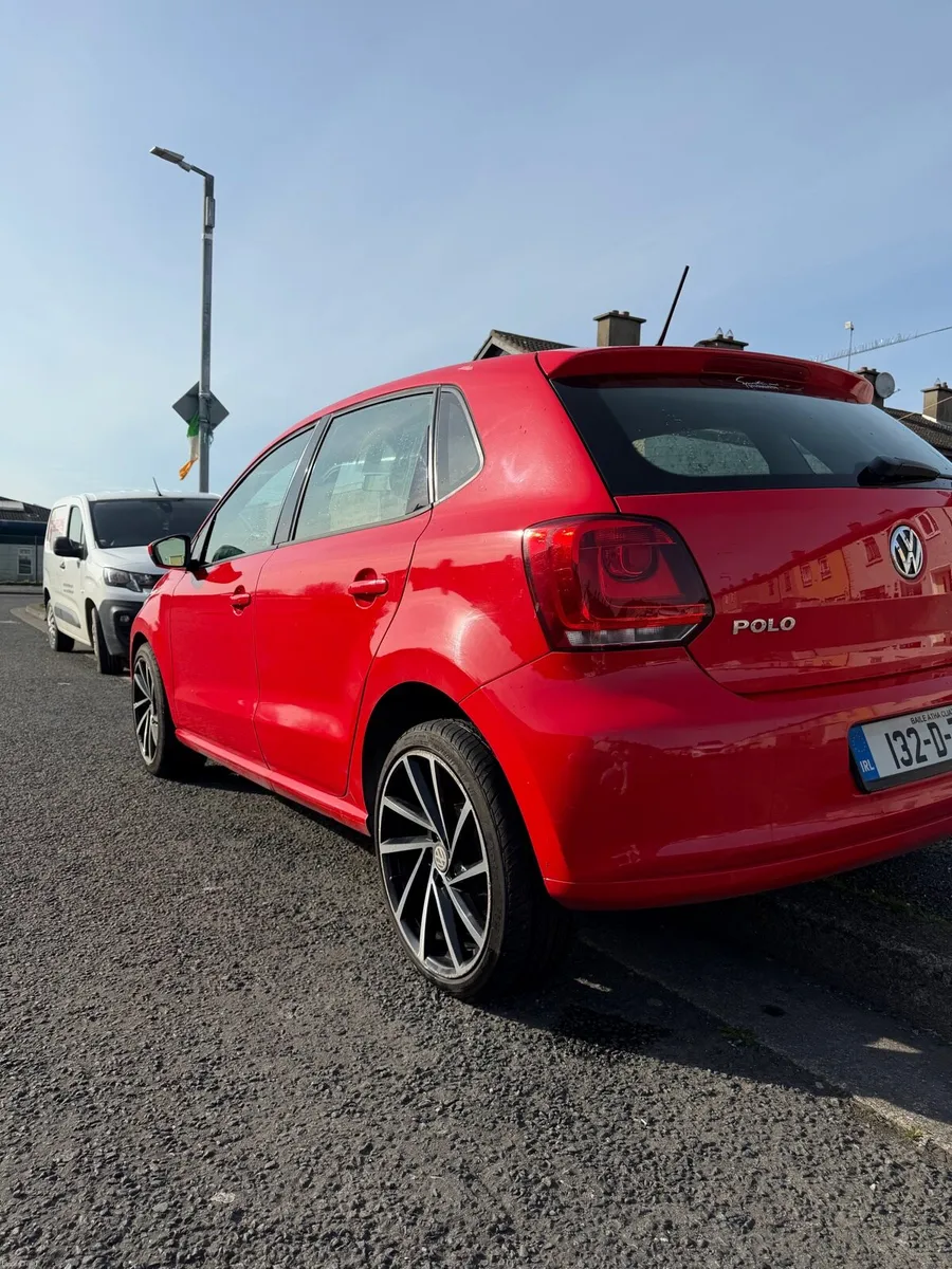 Volkswagen polo - Image 2