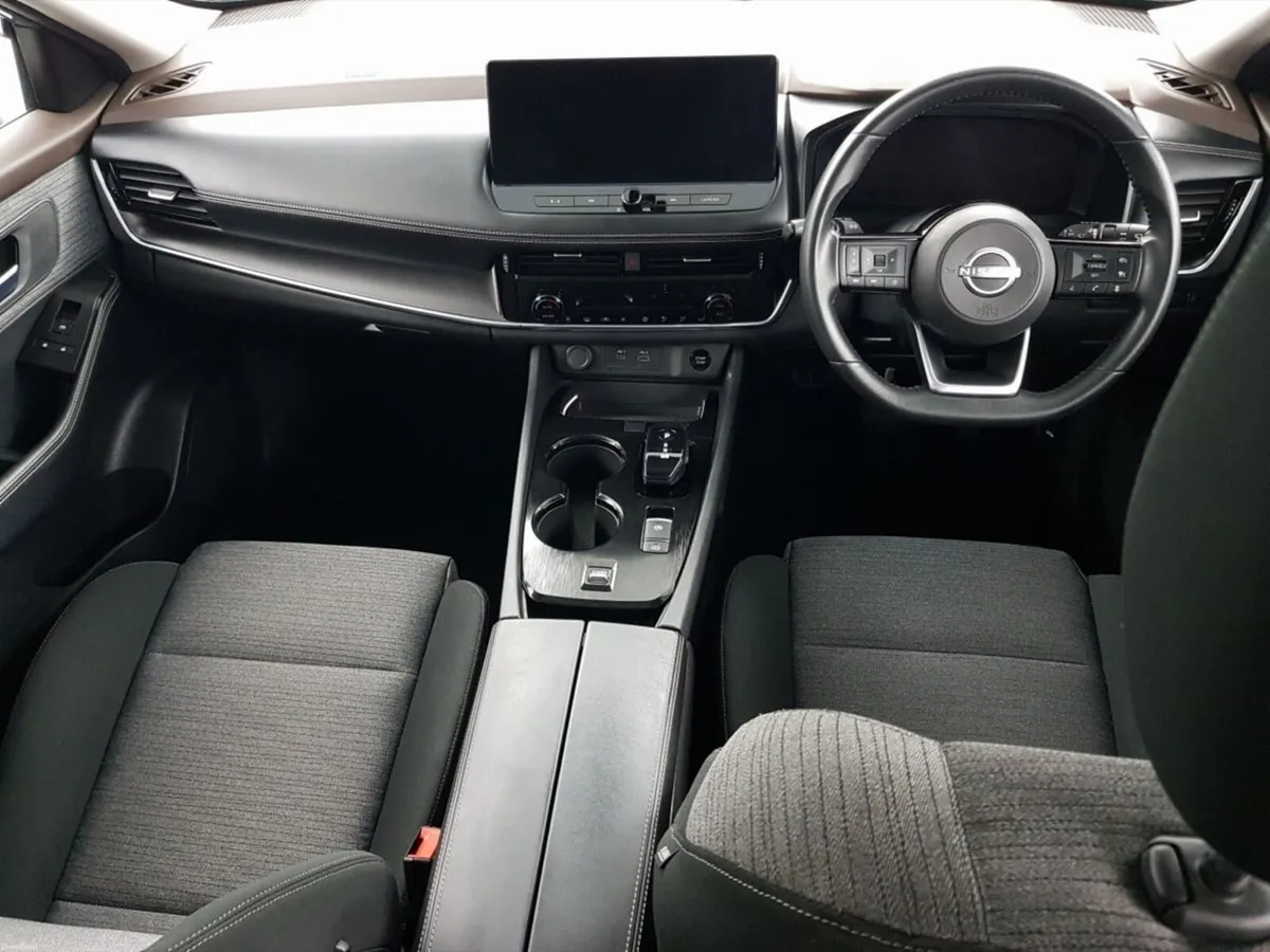 Nissan X-Trail ePOWER X-TRAIL SV PREMIUM 5 Seater - Image 4