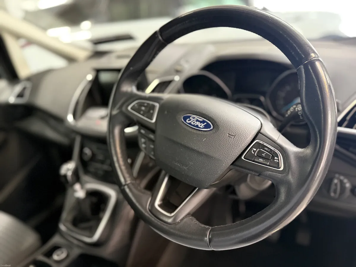 Ford Grand C-Max 2019 1.5D TITAMIUM 7 SEATER - Image 3