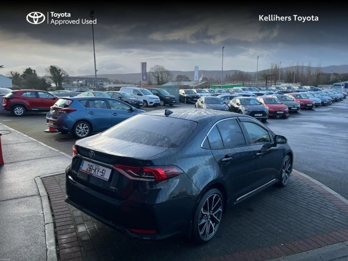 Toyota Corolla COROLLA SALOON SOL - Image 2