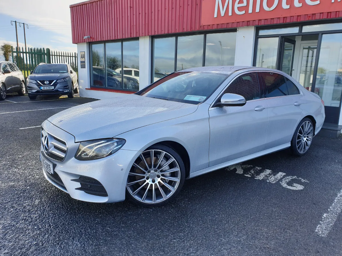 Mercedes-Benz E220D AMG LINE - Image 2
