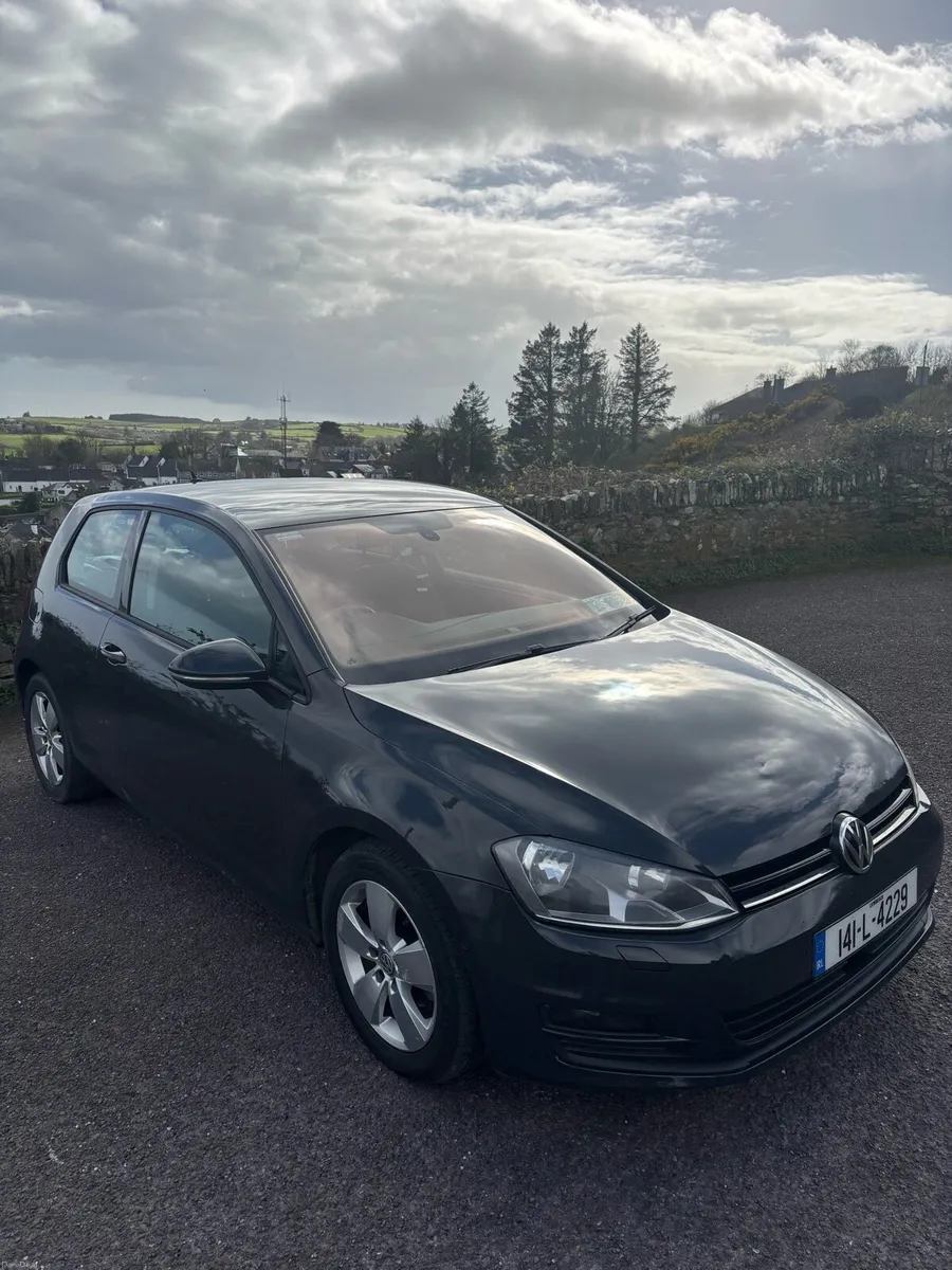 2014 Volkswagen Golf 1.6 TDI - Excellent Condition - Image 3