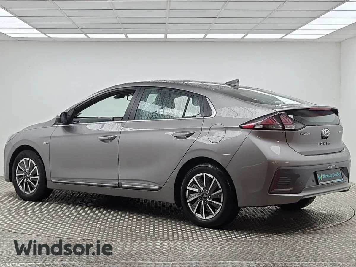 Hyundai IONIQ Electric Premium 38KW **High Spec** - Image 2