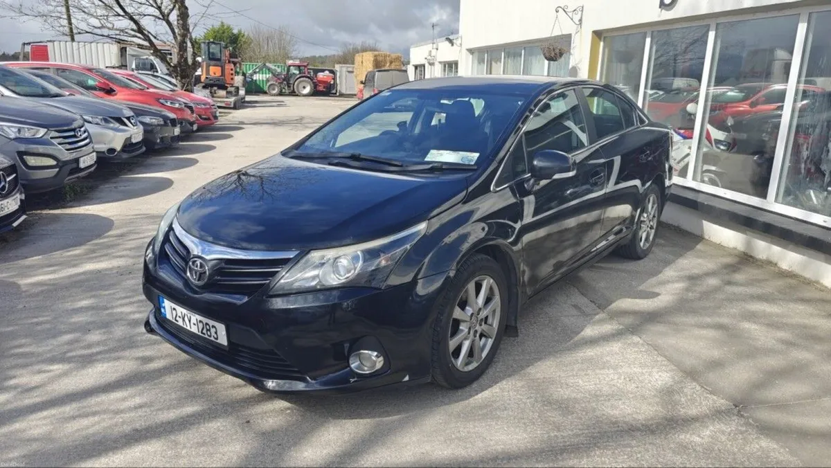 Toyota Avensis 2.0 D-4D 125 BHP Aura - Image 3