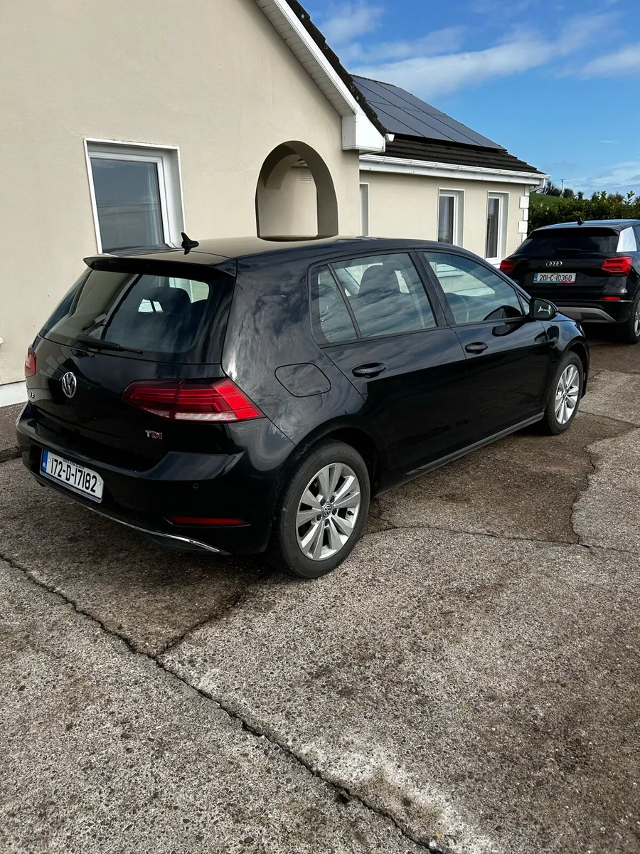 VW Golf - Image 1
