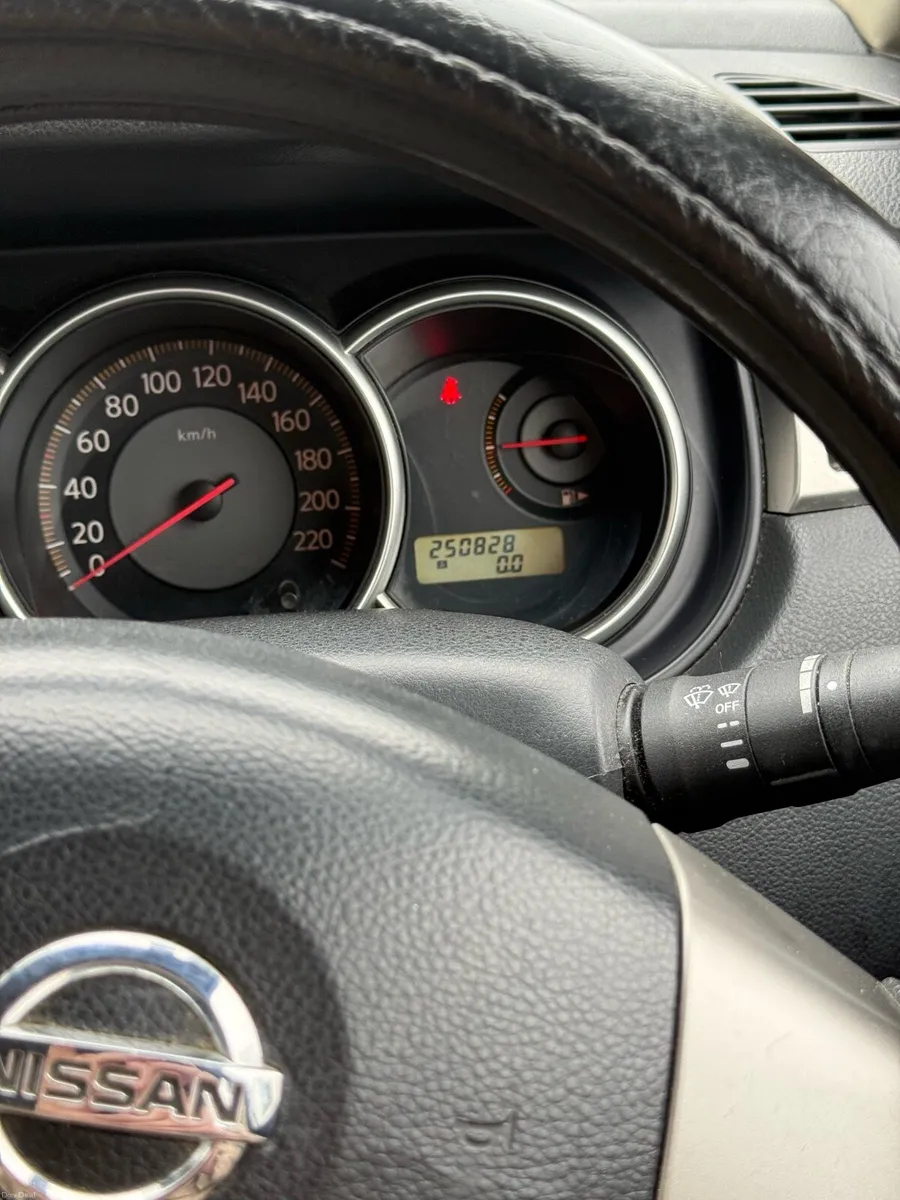 Nissan tiida 2008 1.6 automatic - Image 3