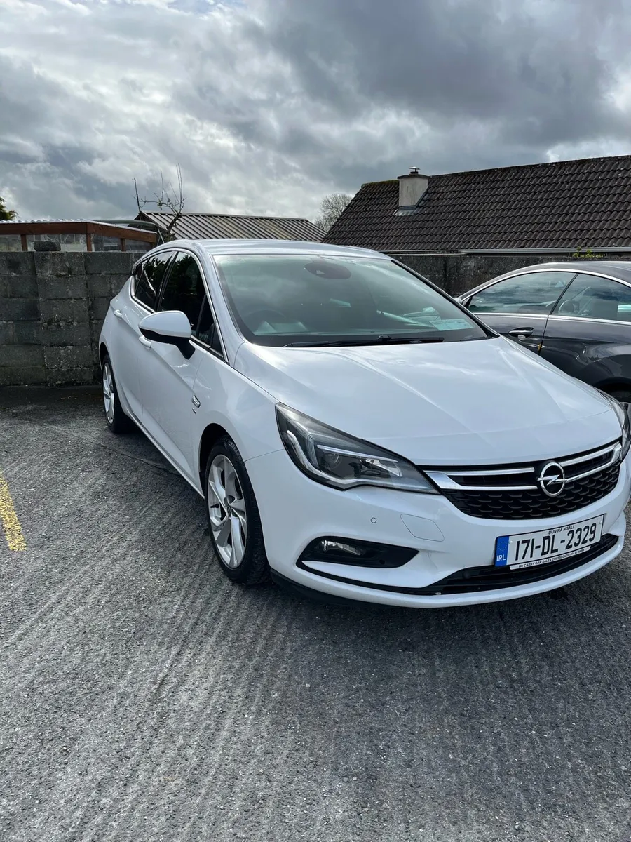 Opel Astra SRI 1.6 CDTI 110PS 5door - Image 1