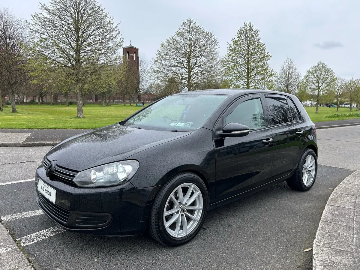 2011 VW GOLF 1.6TDI TRENDLINE , DUBLIN 12 - Image 1